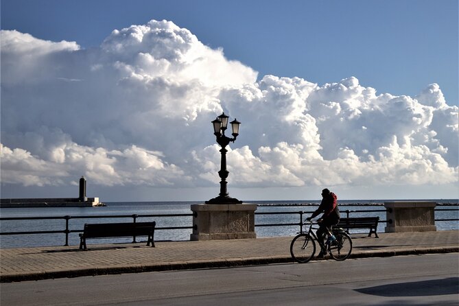 E-Bike Tour to Discover Bari - Visual References