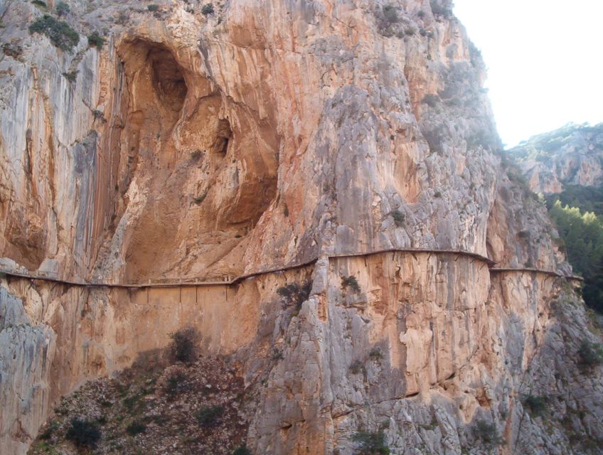 El Chorro: Caminito Del Rey Gorge Route Guided Walking Tour - Customer Experiences