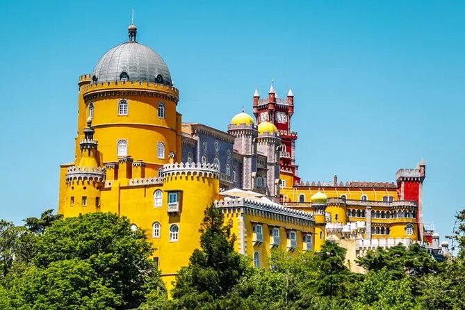 Experience Sintra, Nature, and Monuments in E-car - Common questions