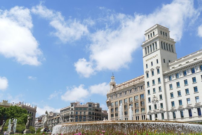 Explore Barcelona'S Art and Culture With a Local - Common questions