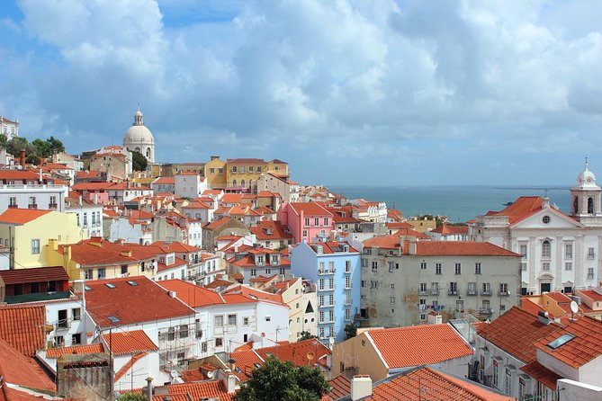 Explore Lisbon in 1 Hour With a Local - End Point