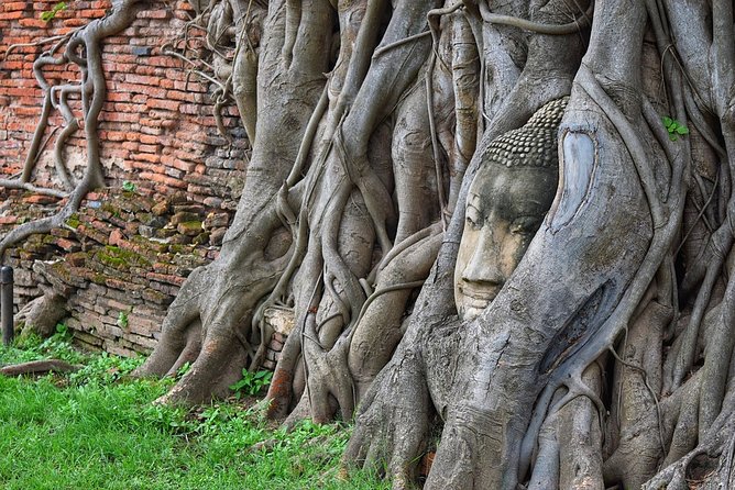 Explore the Ancient Capital Ayutthaya - Common questions