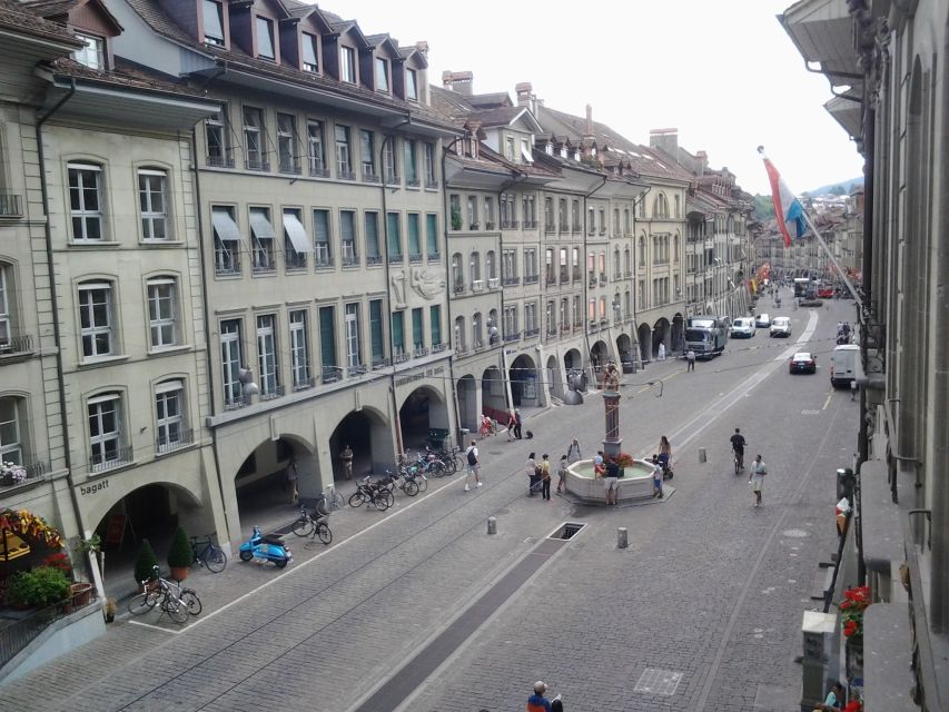 Exploring UNESCO Gem: Private 3-Hour Walking Tour of Bern - Location and Activities