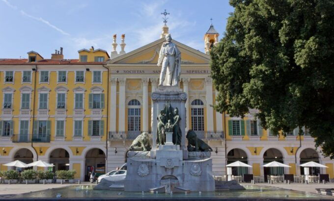 Fantastic Family Walking Tour in Nice - Directions