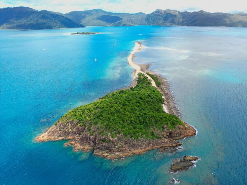 From Airlie Beach: Langford Island Sailing Trip W/ Snorkel - Gourmet Meals and Drinks