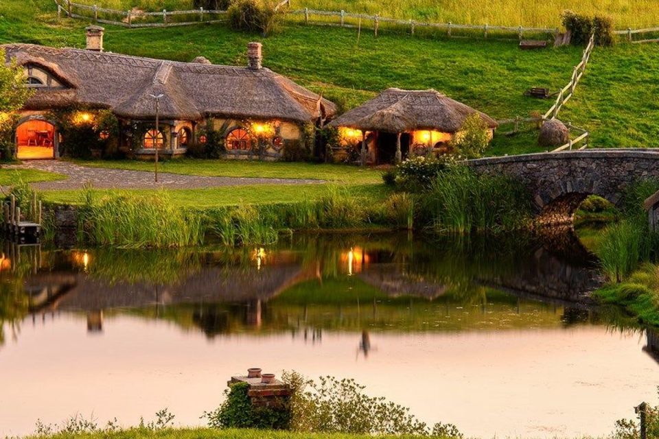 From Auckland: Hobbiton & Waitomo Caves Full-Day Trip - Pricing and Booking