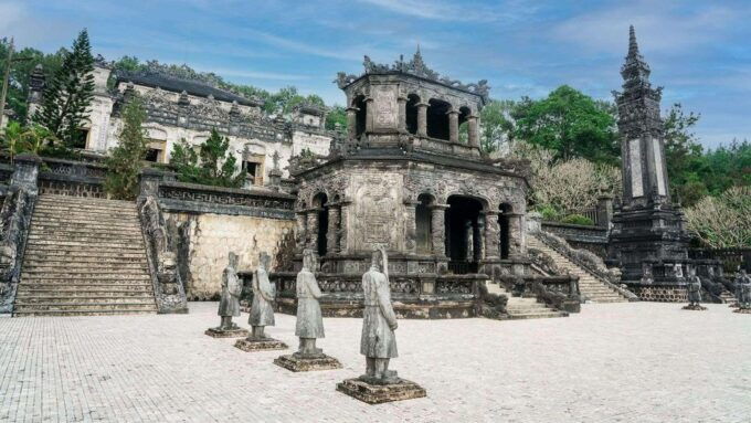 From Da Nang/Hoi An: Hue City Full-Day Trip With Lunch - Lunch Experience