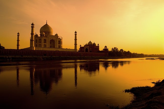 From Delhi: Taj Mahal and Agra Fort Day Tour By Car - Safety Guidelines