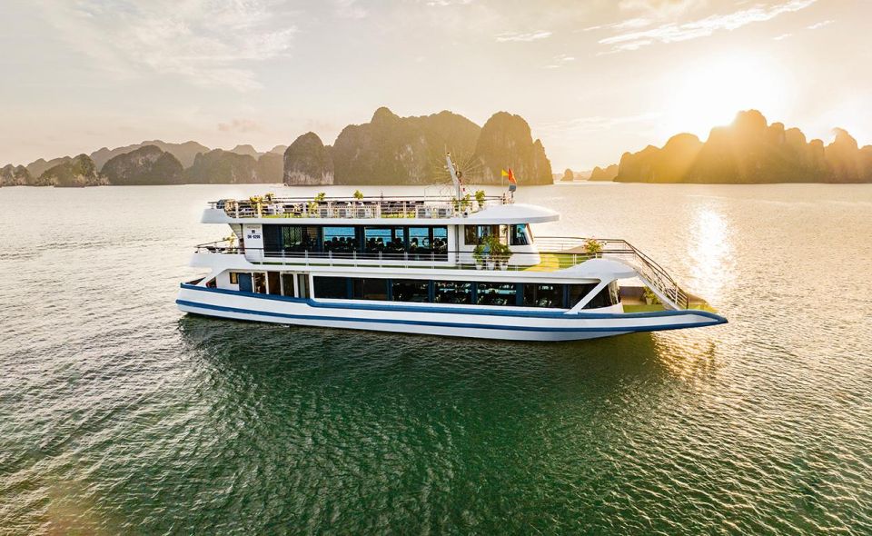 From Hanoi: 1 Day Halong Bay Cruise Tour With Limousine Bus - Dining Options and Sunset Party