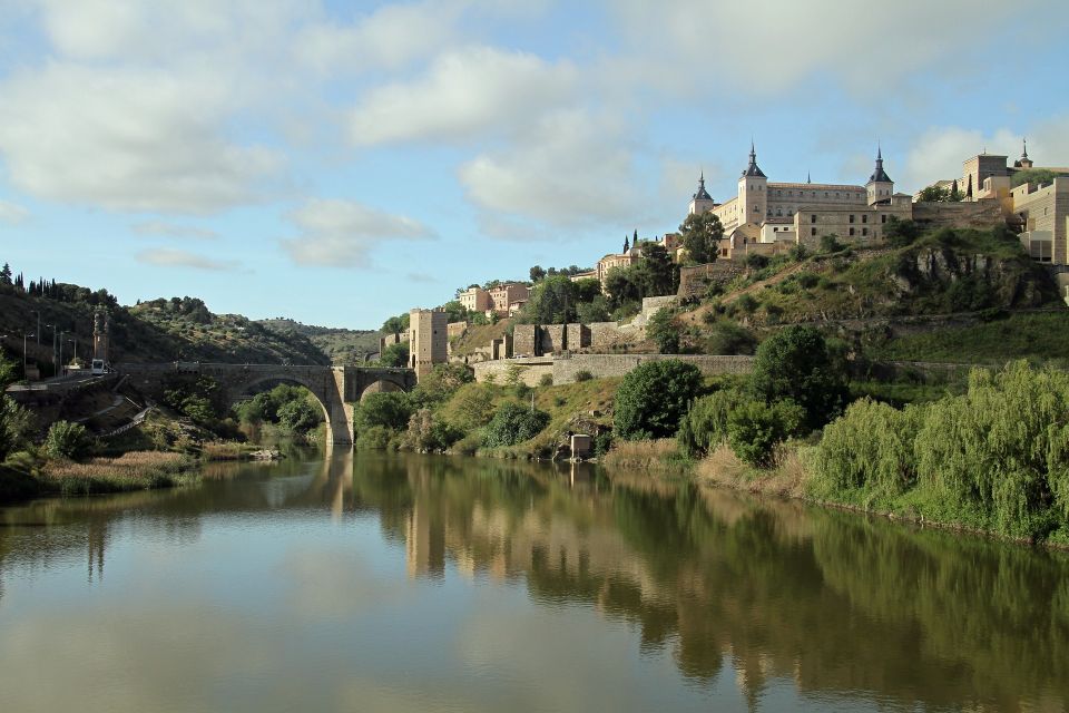 From Madrid: Toledo Guided Day Trip - Highlights of Toledo
