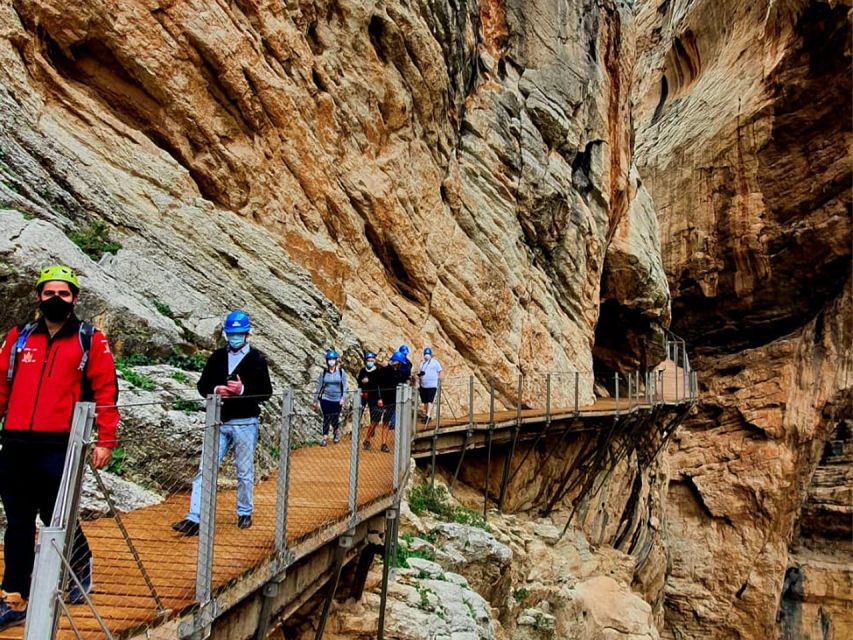 From Málaga: Caminito Del Rey Guided Tour With Bus - Experience Highlights