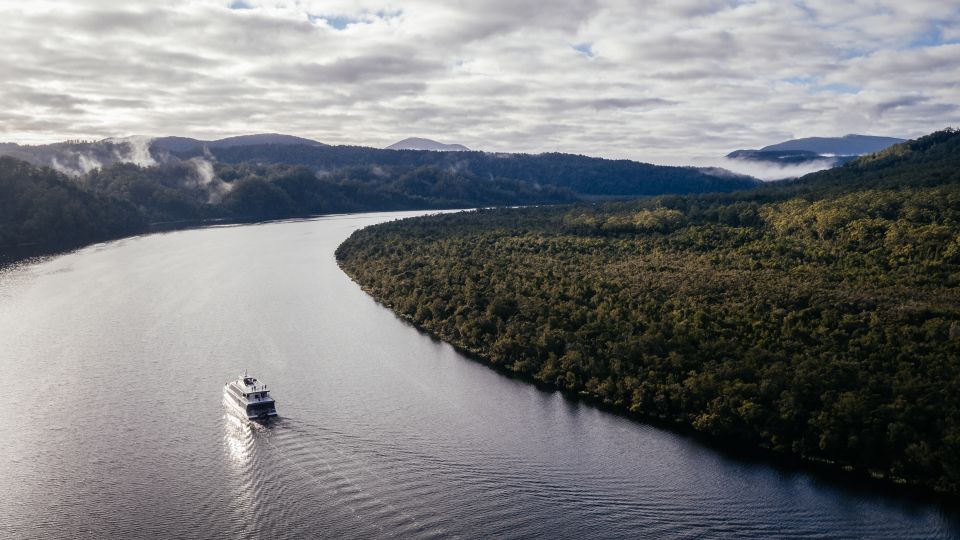 From Strahan: Evening Dinner Cruise on the Gordon River - Logistics and Meeting Point