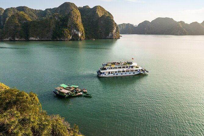 Full-day Activity in Ninh Binh Ha Long Bay of Vietnam - Photo Opportunities