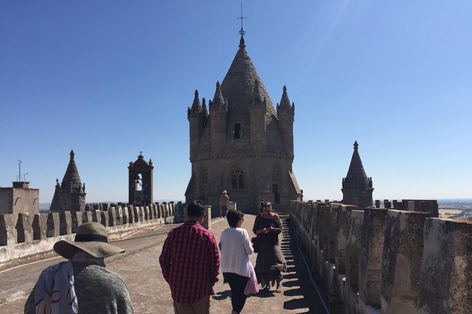 Full Day Private Tour in Évora and Monsaraz - Customer Reviews and Ratings