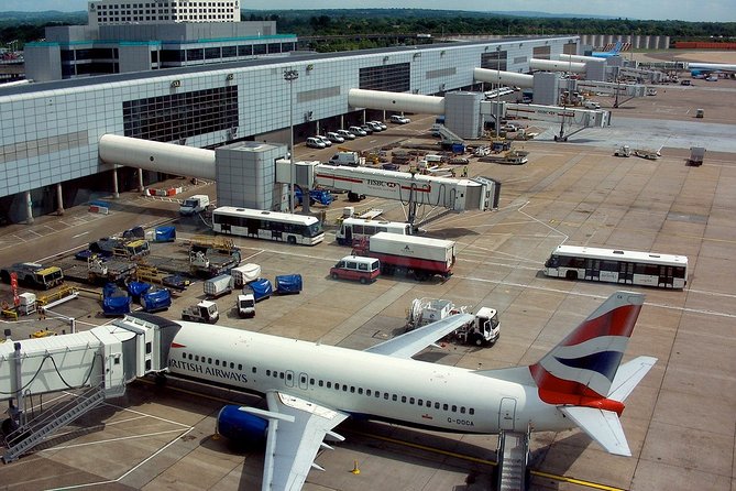 Gatwick Airport Private Transfers To/From London (Postcode W8 to W14) - General Information and Assistance