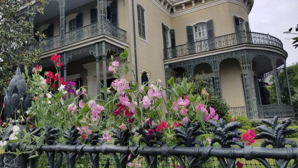 Glamorous Garden District Tour - Common questions