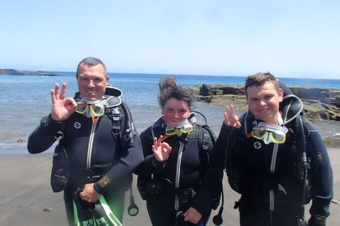 Gran Canaria: Scuba Diving in the South of the Island - Booking Information and Activity Logistics