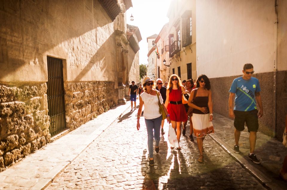 Granada: Albayzin and Sacromonte Walking Tour - Customer Feedback