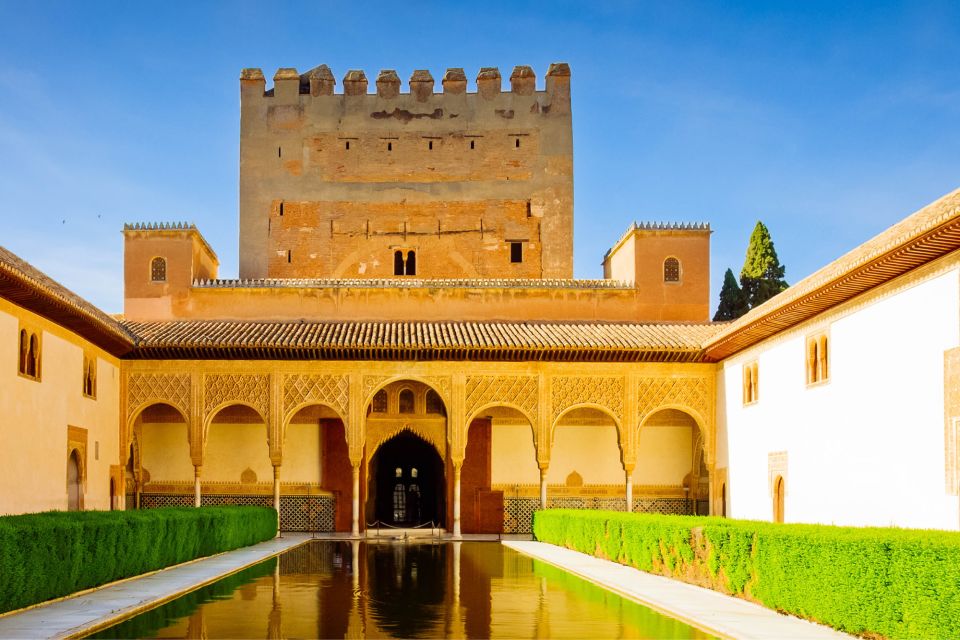 Granada: First Discovery Walk and Reading Walking Tour - Customer Reviews