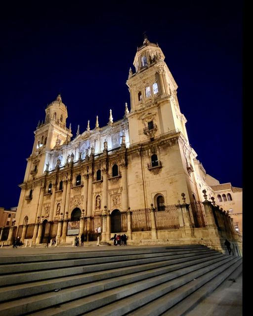 Granada - Jaén Airport Transfers in a VIP Coach - Common questions