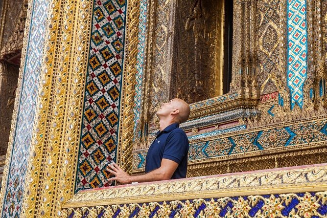 Grand Palace and Emerald Buddha Temple Tour in Bangkok - Common questions