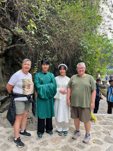 Group Tour by Limosine: Pagoda Bai Dinh -Trang An - Mua Cave - Journey Details