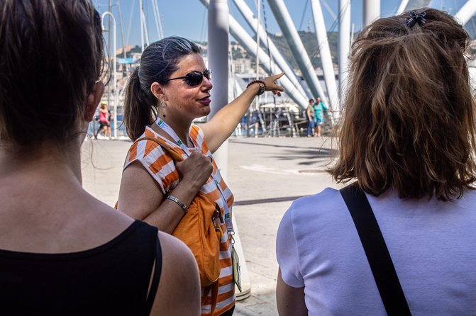 Guided Tour of Genoa - Navigating Genoas Streets