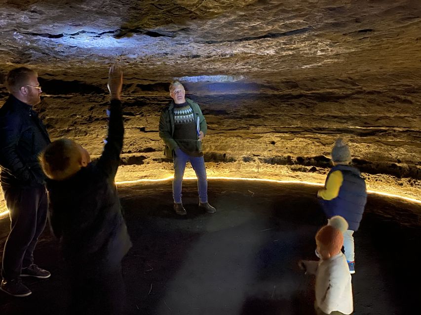 Hella: Guided Tour of Ancient Man-Made Caves - Location and Accessibility
