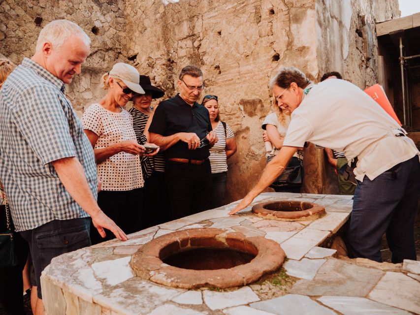 Herculaneum: Private Walking Tour With Archeologist Guide - Customer Reviews