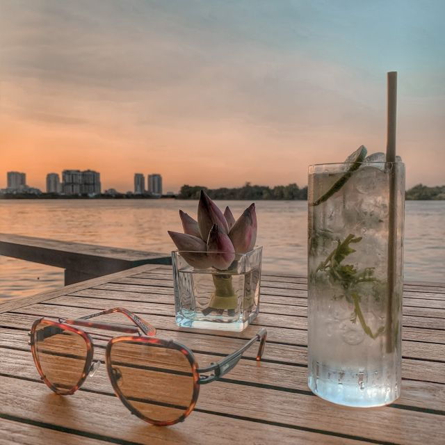 Ho Chi Minh City: Luxury Sunset Speedboat Tour With Cocktail - Reservation Information and Pricing