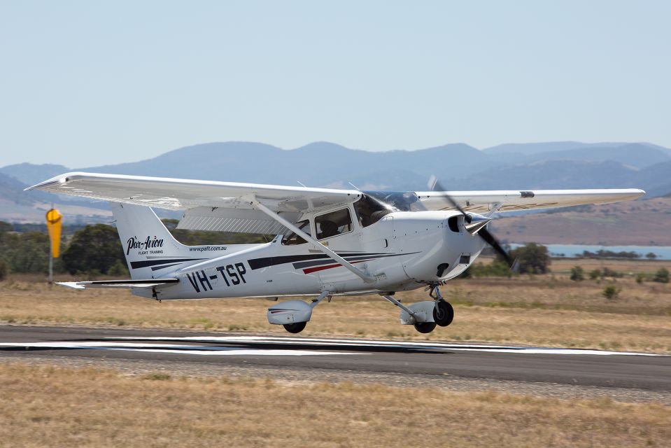 Hobart: Introductory Flying Lesson - Inclusions and Restrictions