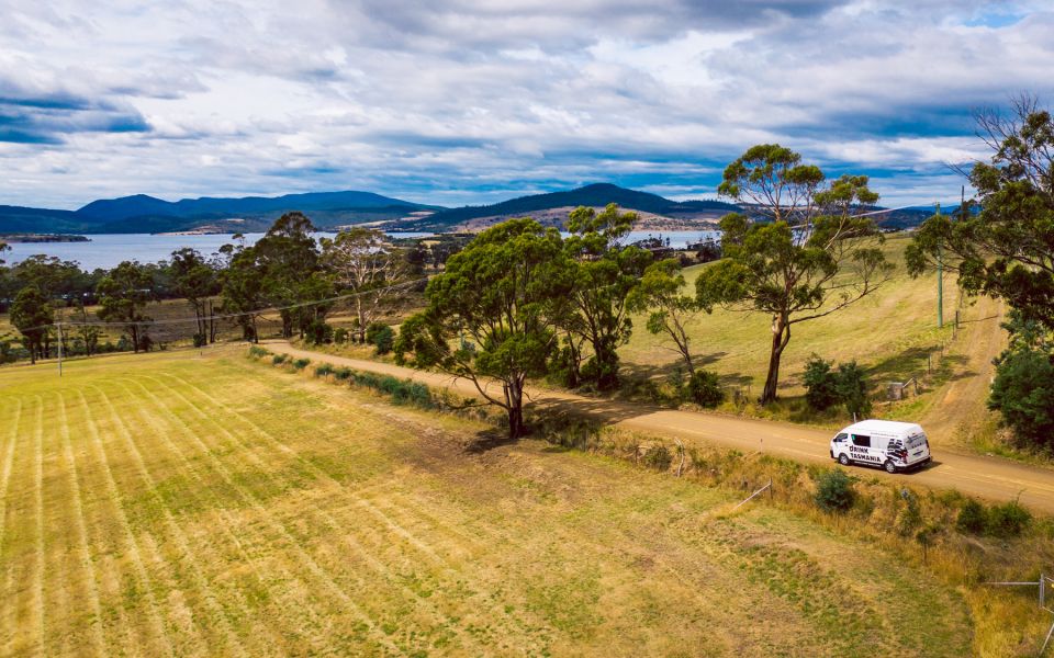 Hobart: Top Tasmanian Wineries Day Tour With Tastings - Meeting Point