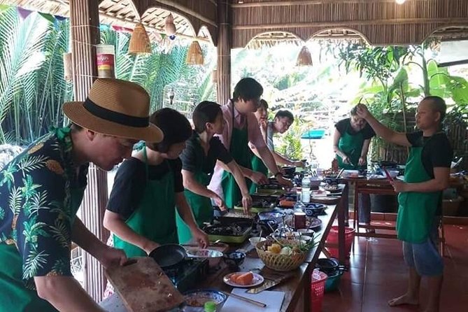 Hoi An Cooking Class And River Cruise - Common questions