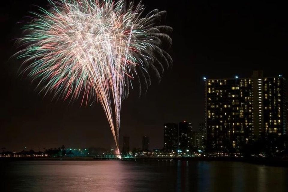 Honolulu: Waikiki Fireworks Catamaran Cruise - Additional Information