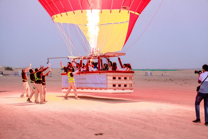 Hot Air Balloon Flights In Dubai With Exotic Sunrise - Additional Information for Passengers