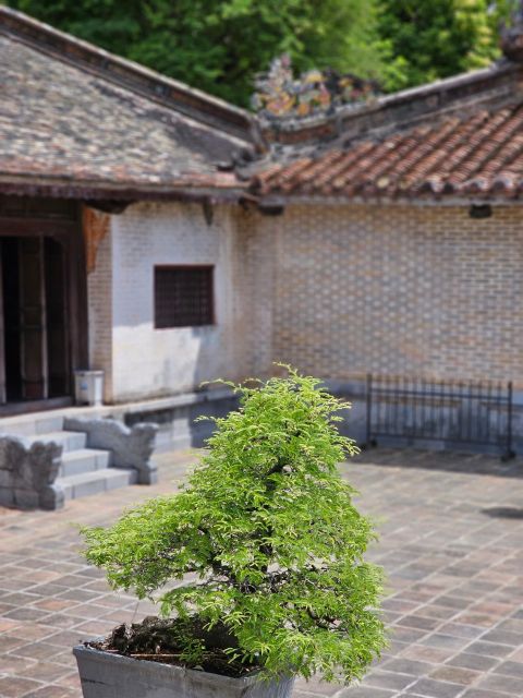Hue Royal Tombs Tour: Khai Dinh and Tu Duc Mausoleum - Common questions