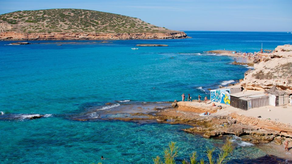 Ibiza: Boat Cruise Aboard Classic Wooden Boat - Language and Host Information