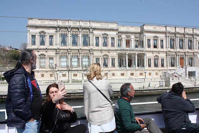 Istanbul Bosphorus Boat Tour and Golden Horn Cruise Day or Sunset - Pricing and Policies