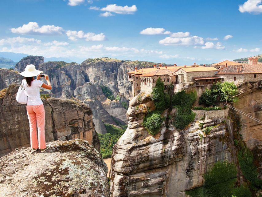 Kalabaka: Meteora Private Day Tour With a Local Guide - Important Information