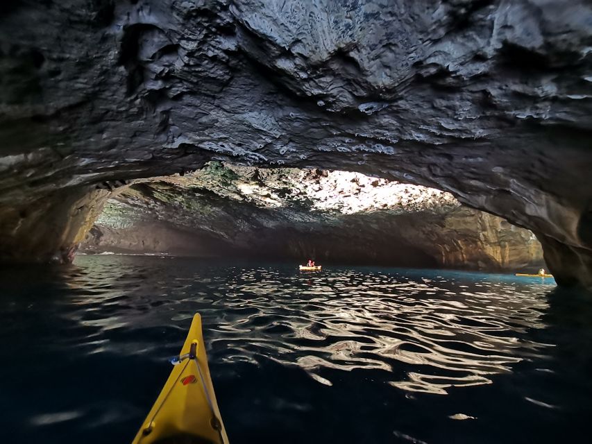 La Palma: Cueva Bonita Sea Kayaking Tour - Transportation and Logistics