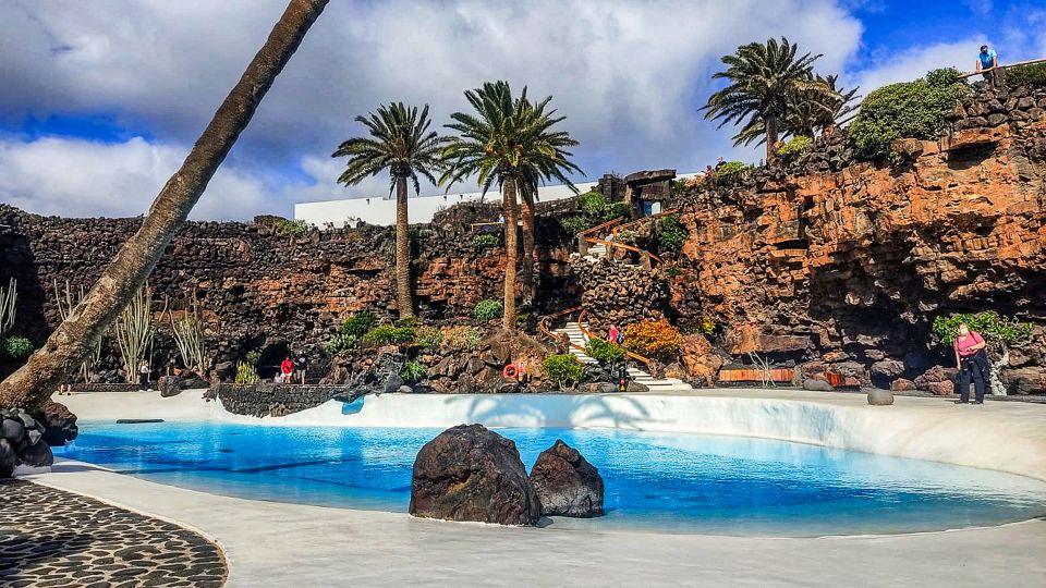 Lanzarote: Full-Day Island Highlights - Lava Landscapes Exploration
