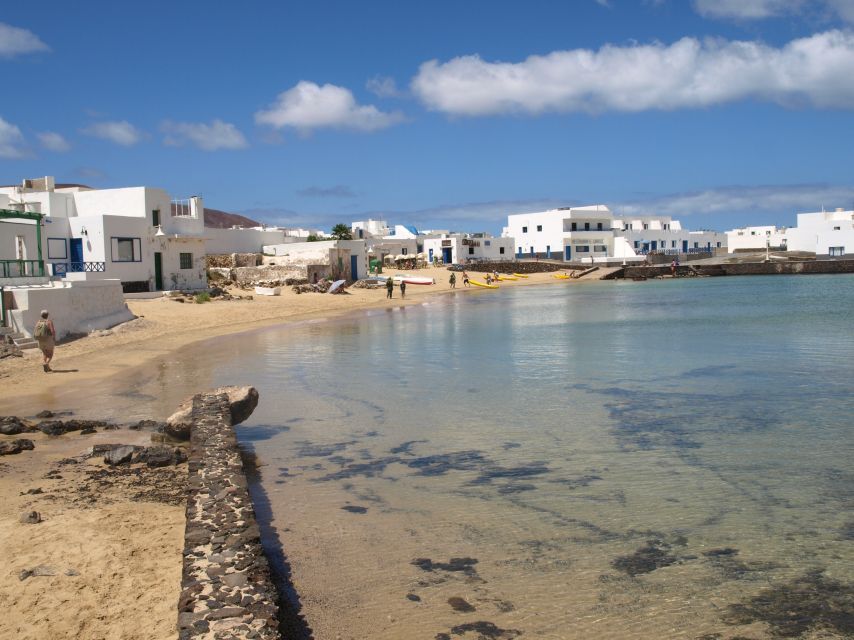 Lanzarote: Return Ferry to La Graciosa With Bus Pickup - Additional Information