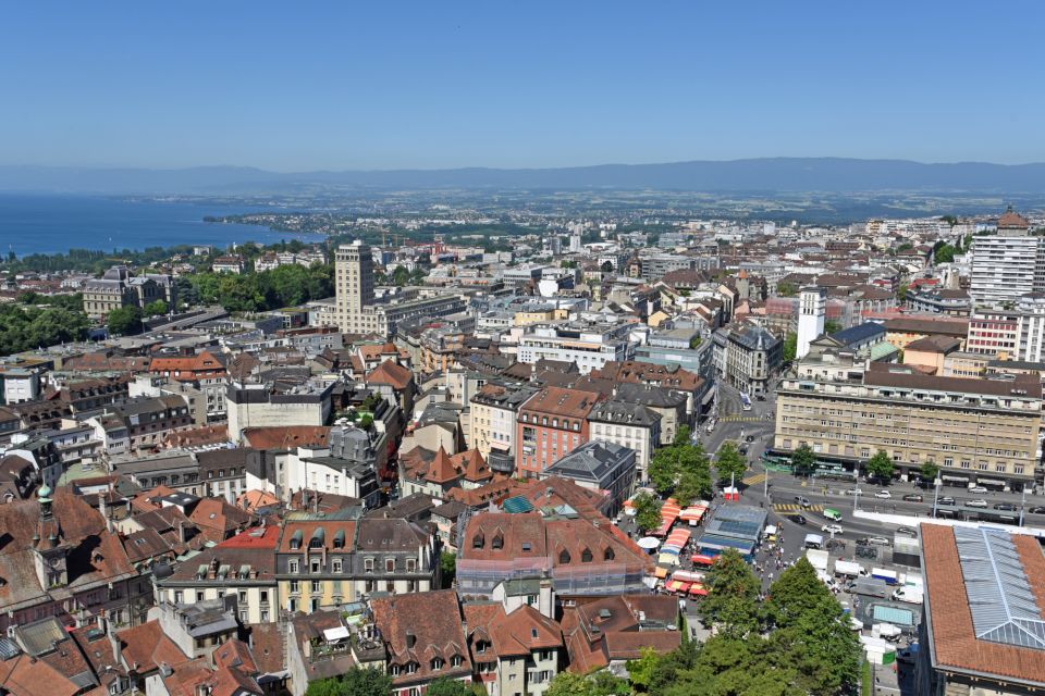 Lausanne: First Discovery Walk and ReadingWalkingTour - Booking Details