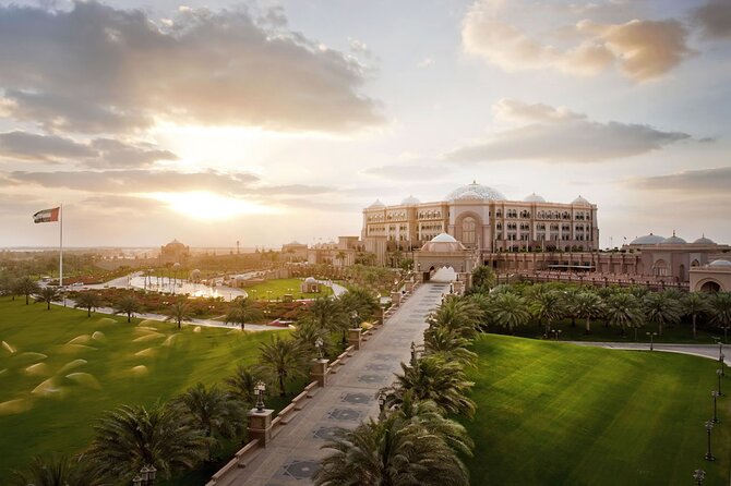 Lebanese Terrace and Emirates Palace With Transfer and Lunch - Common questions