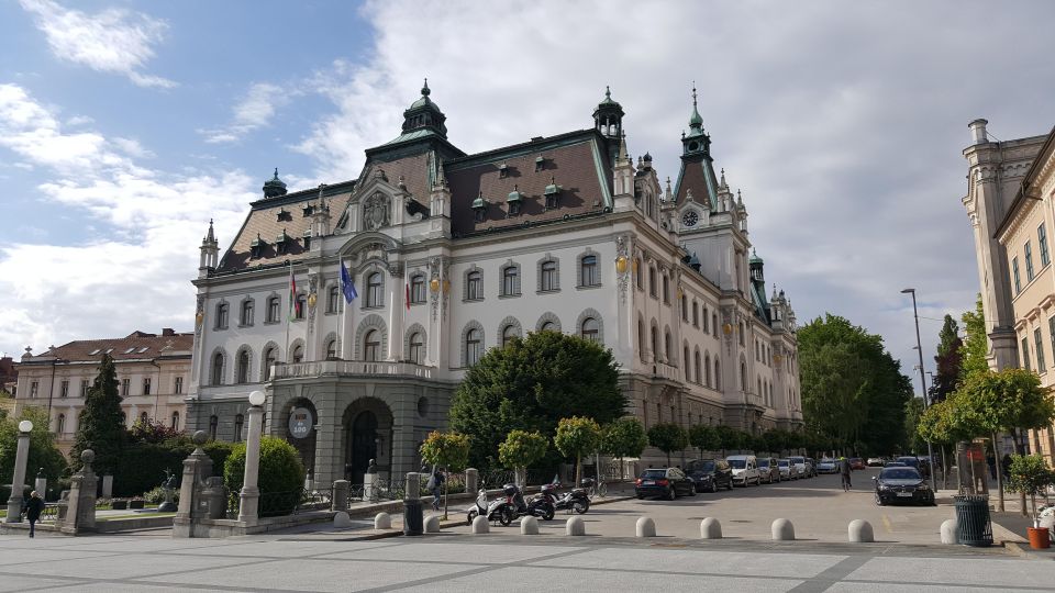 Ljubljana: Walking Tour With Licensed Guide - Last Words