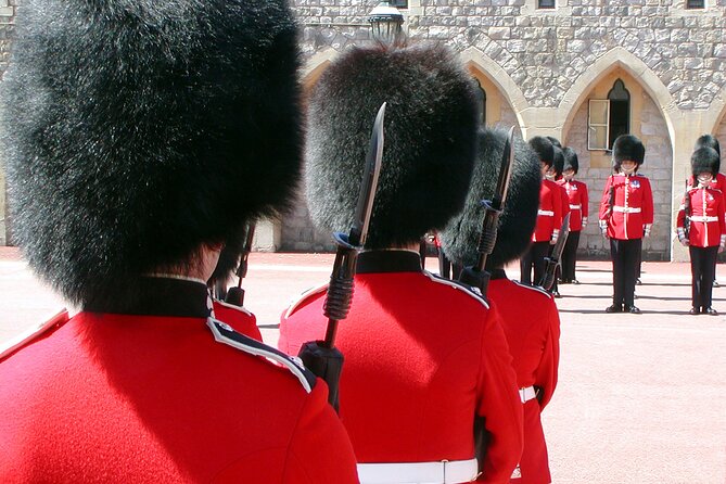 London Changing of the Guards Ceremony Private Walking Tour - Flexibility and Refunds