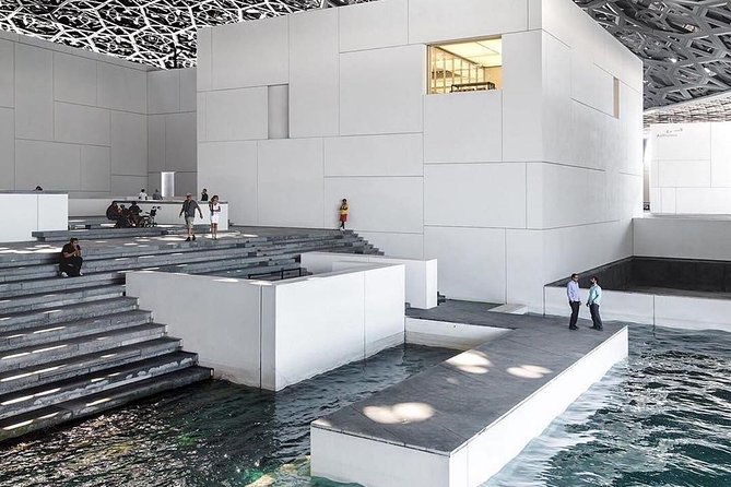 Louvre Tour - Abu Dhabi, an Arabic-Galactic Wonder - Common questions