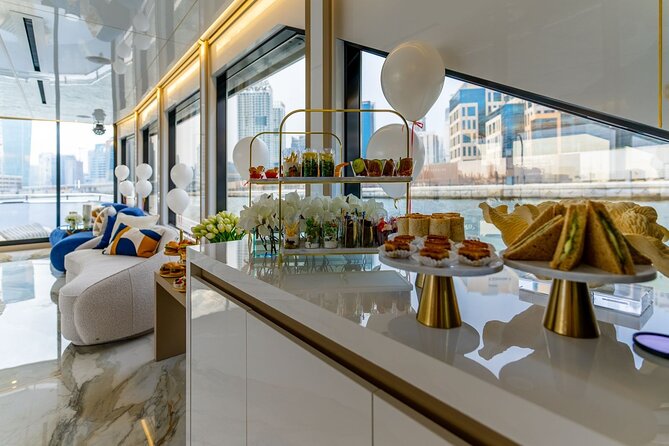 Luxury Boat Charter With Private Chef, Drinks, Saxophonist and DJ - DJ Entertainment