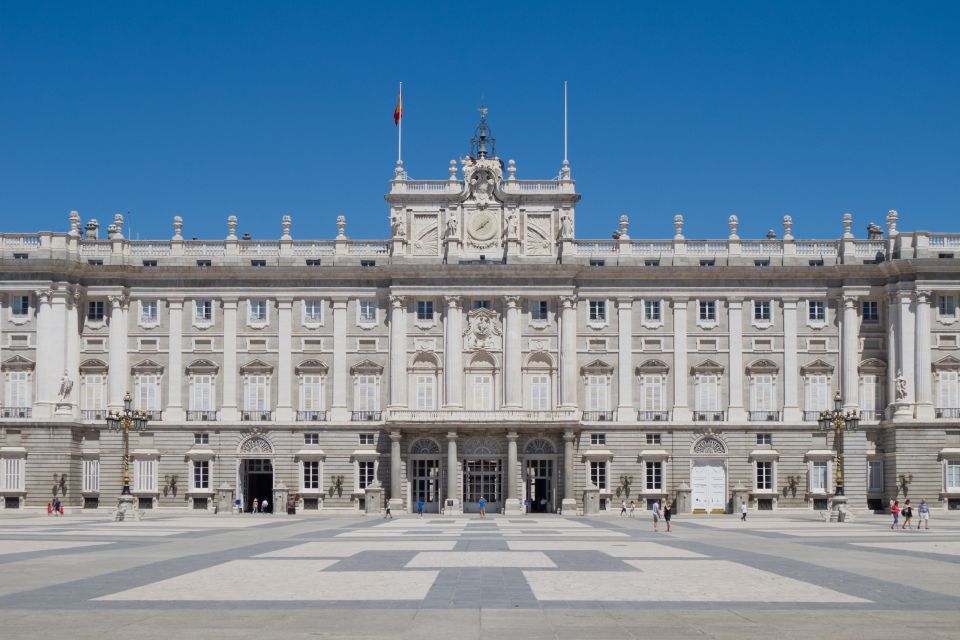 Madrid: 1.5-Hour City Highlights Guided Walking Tour - Participant Expectations