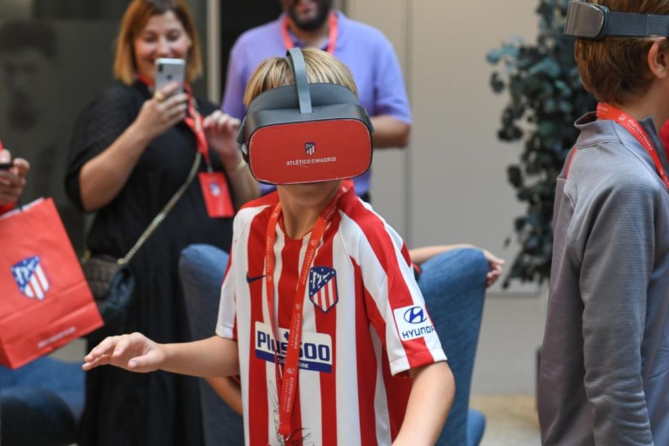 Madrid: Atlético De Madrid Tunnel Experience Match Ticket - Participant and Date Details